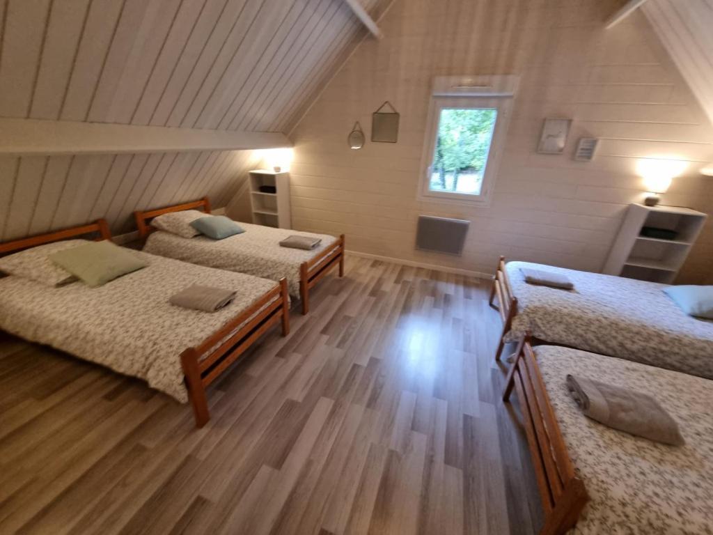 Les Chalets De Saumur, Piscine & Parc Boise, 100M Du Cadrenoir Bagian luar foto