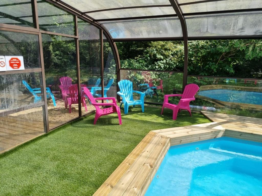 Les Chalets De Saumur, Piscine & Parc Boise, 100M Du Cadrenoir Bagian luar foto