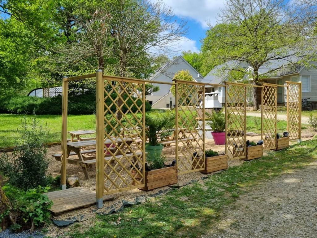Les Chalets De Saumur, Piscine & Parc Boise, 100M Du Cadrenoir Bagian luar foto