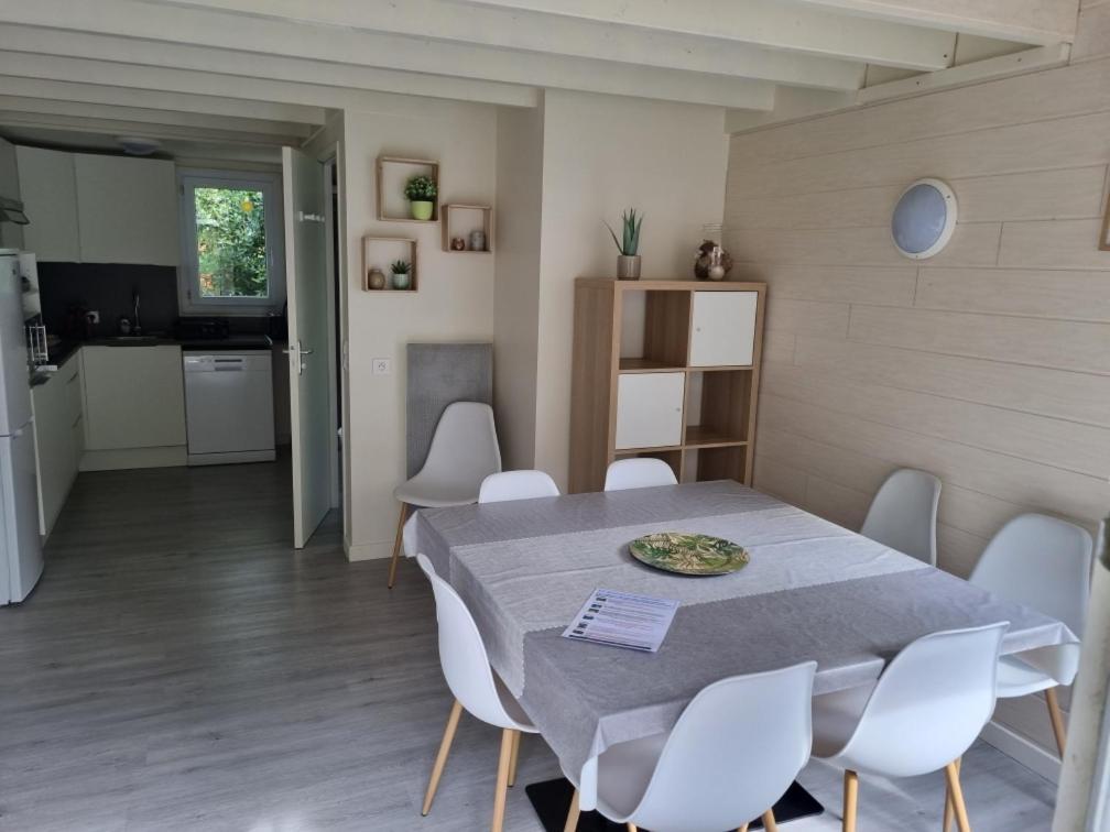 Les Chalets De Saumur, Piscine & Parc Boise, 100M Du Cadrenoir Bagian luar foto